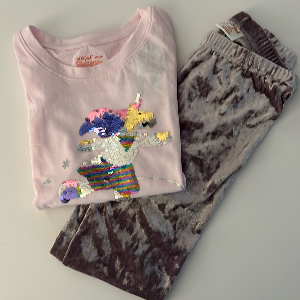 Cat &Jack Top & Velvet Leggings - Picture 1 of 5